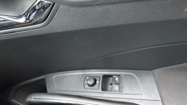 Skoda Fabia 1.0 MPI 80 SE Comfort 5dr Petrol Hatchback